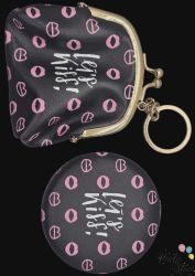 Дамски Комплект „Let's Kiss!“ – Черно Портмоне и Огледалце