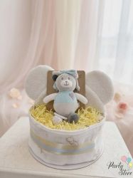Луксозна торта от памперси за бебе момче (с обувки, играчка и възглавничка)