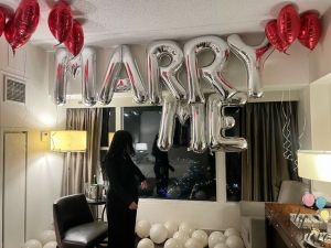 Фолиев балон буква „E“ 40 инча / 102 см – сребрист